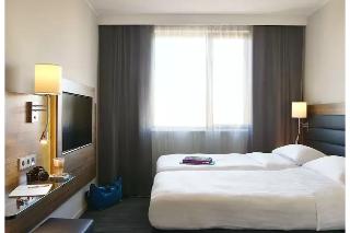 MOXY YORK, York