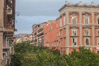 OVO - slow travel, Naples