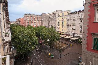 OVO - slow travel, Naples