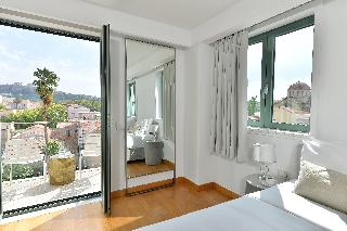 Athenaeum Eridanus Luxury Hotel