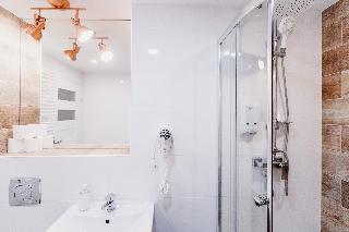 Deluxe Suite | King-size bed | A/C