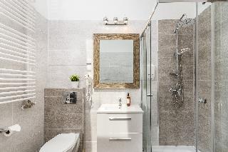 Deluxe Two-Bedroom Suite | King-size beds | A/C