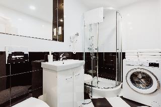 Deluxe Two-Bedroom Suite | King-size beds | A/C