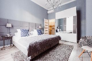 Deluxe Two-Bedroom Suite | King-size beds | A/C