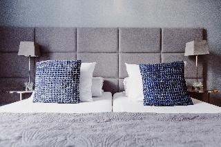 Deluxe Two-Bedroom Suite | King-size beds | A/C