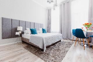 Deluxe Two-Bedroom Suite | King-size beds | A/C