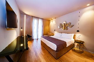 ELITE ACCOMODATIONS & HYDROMASSSADE POOL, Calabria