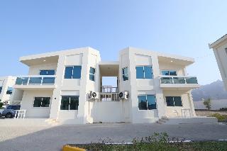 Capital O 224 Holiday Beach Resort