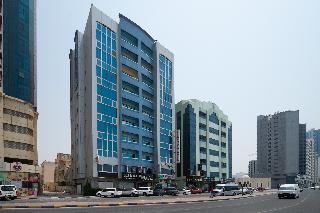 Mermaid Beach Hotel