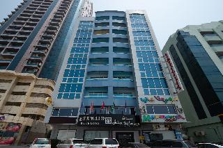 Mermaid Beach Hotel