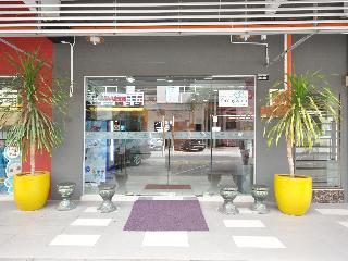 OYO 886 ADA Hotel & Apartment