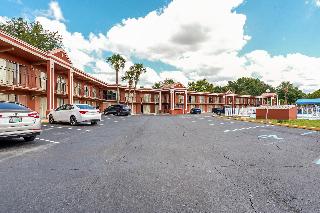 OYO Hotel Mustang Silver Spring FL