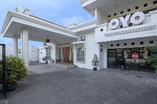 OYO 1061 Aliya Homestay