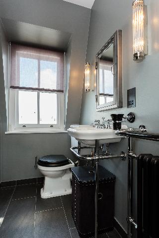 Veeve - KINGLY KENSINGTON, Londyn