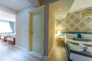 Viva Deluxe Hotel