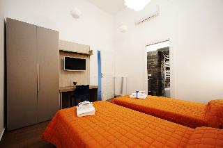 ITALIA APPARTMENT VESUVIO, Naples