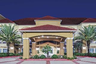 La Quinta Inn Suites By Wyndham Bay City