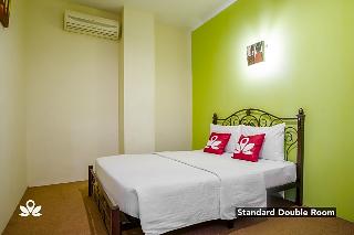 The Explorers Guesthouse And Hostel