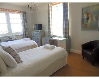 THE DOWNS HOTEL, Brighton