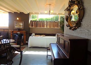 THE DOWNS HOTEL, Brighton