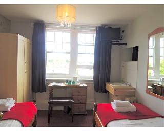 THE DOWNS HOTEL, Brighton