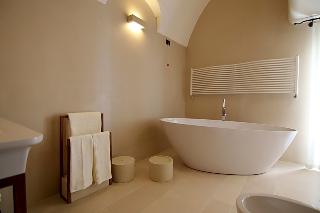 MASSERIA FORTIFICATA SAN FRANCESCO, Matera