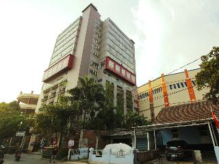 Collection O 17 Hotel Btc Bandung