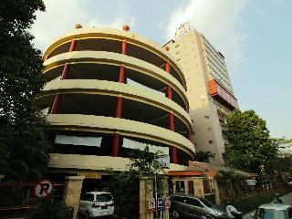 Collection O 17 Hotel Btc Bandung