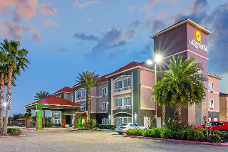 La Quinta Inn Suites By Wyndham Winnie