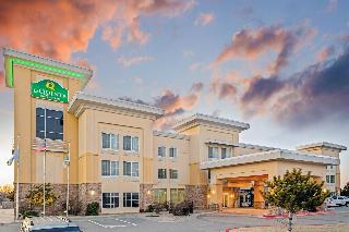 La Quinta Inn Suites By Wyndham Elk City