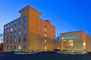 La Quinta Inn Suites By Wyndham Danbury