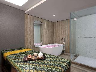 Movenpick Surabaya City