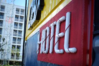 Qbix Hotel