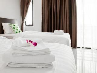THE VIEWPOINT HOTEL