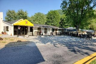 Super 8 By Wyndham Asheville Biltmore