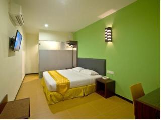 Eight Days Boutique Hotel @ Impian Emas Skudai