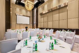 Taj Jumeirah Lakes Towers Dubai photo 9