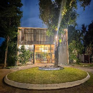 The Living Pool Villas