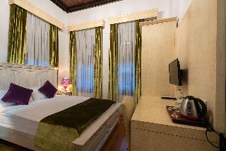 Cedrus Hotel