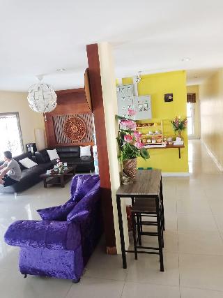 Lotus Suite Hua Hin