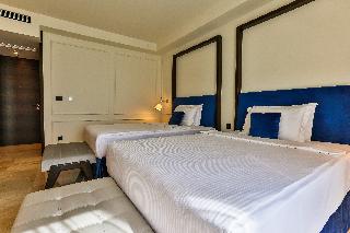 Room Room