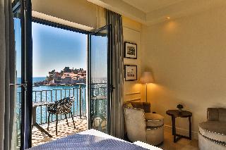 Room Room