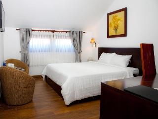 Giai Dieu Melody Hotel