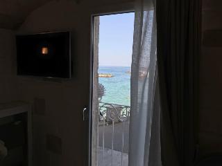 Miramare, Puglia