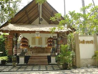 巴厘岛桑蒂简易别墅酒店 Bali Santi Bungalows