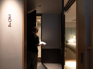 Room:TPL.SU