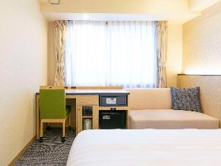 Room:TWN.ST