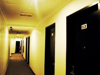 Adel Hotel
