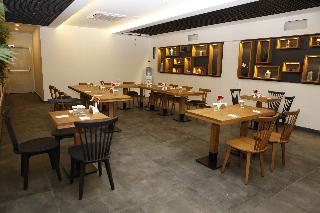 Sapko Airport Hotel
