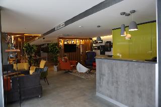 Sapko Airport Hotel